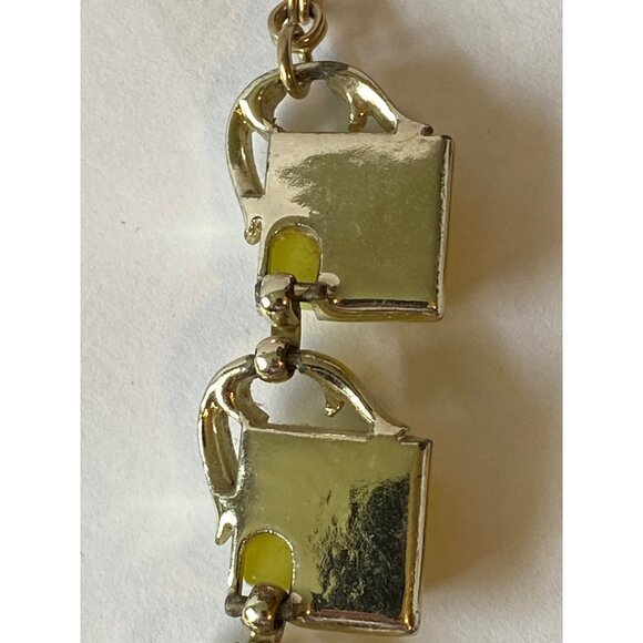 Vintage Lemon Yellow Thermoset Necklace With Gold-Tone Chain Links & Retro Chic - Picture 7 of 11